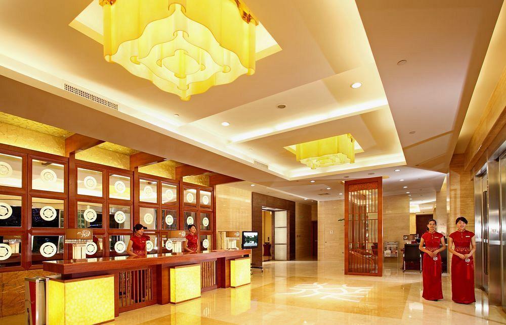 Peony International Hotel Xiamen Exteriör bild