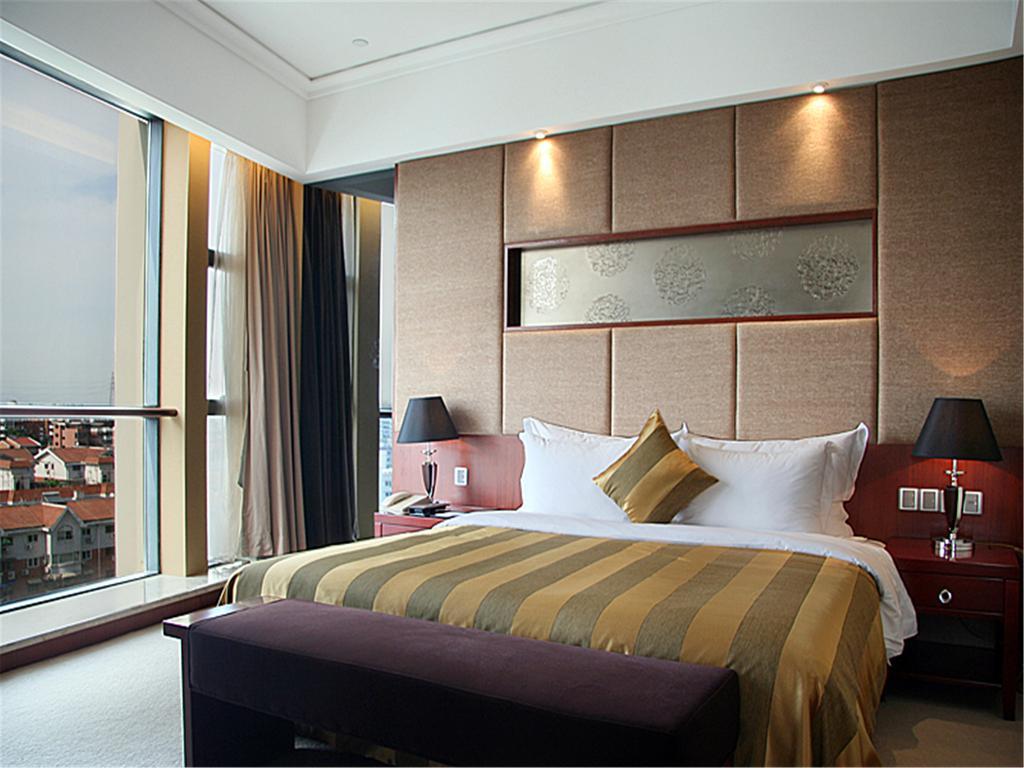 Peony International Hotel Xiamen Exteriör bild