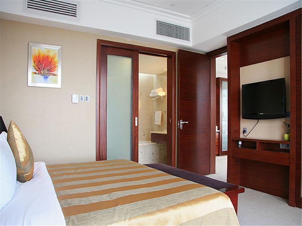 Peony International Hotel Xiamen Exteriör bild